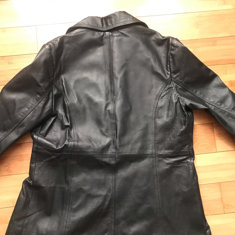 Leather jacket - Picture 4 of 6